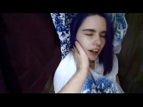 ❤️ Знайшоў сваю сястру ў шафе і дапамог ёй скончыць ❤️ Якаснае порна у нас ❌❤